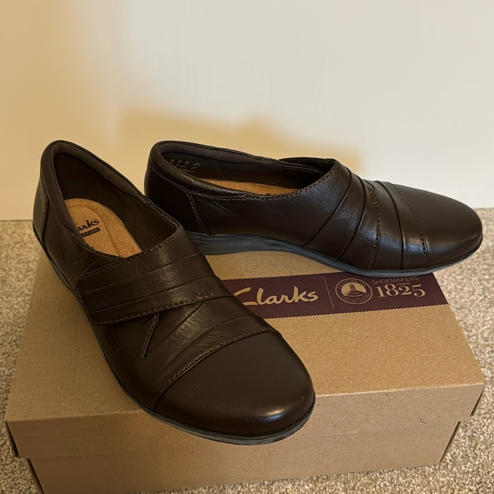 Clarks Everlay Tara Brown Leather Loafer 6